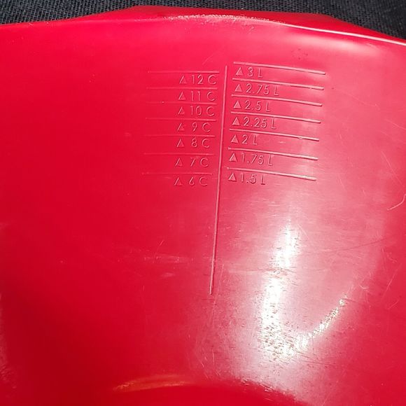 Randy Kaas POURfect Measuring Bowls Red Lot of 6 Handles Mixing Non Skid Bottom - Picture 10 of 15